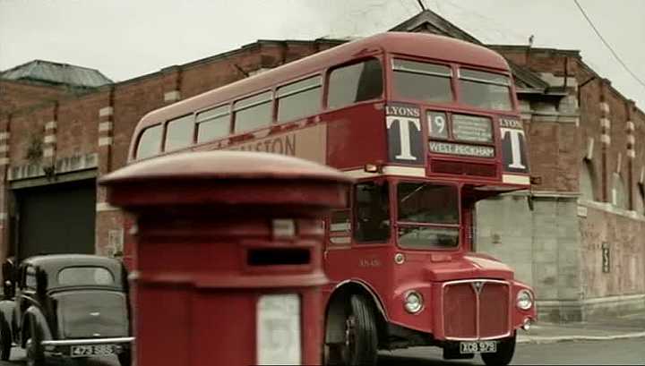 1960 AEC Routemaster Park Royal RM406