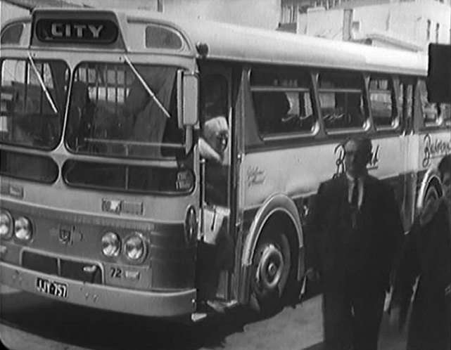 Leyland Royal Tiger Freighter bodied