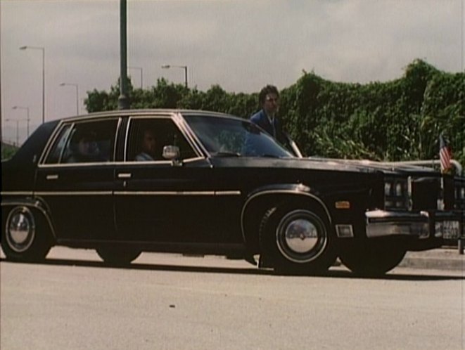 1977 Oldsmobile Ninety-Eight Luxury