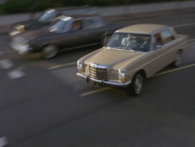 1973 Mercedes-Benz 220 Diesel [W115]