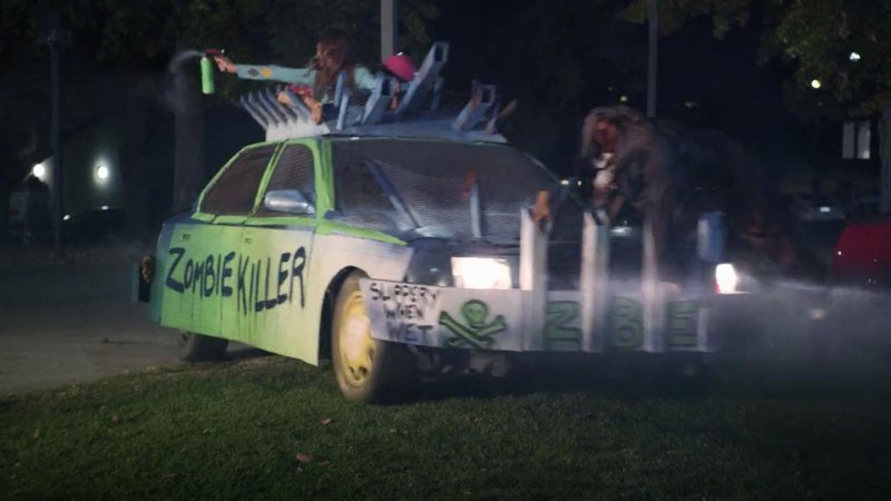 1993 Lexus LS 400 'Zombie Killer' [UCF10]