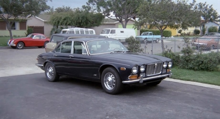 1971 Jaguar XJ6 [Series I]