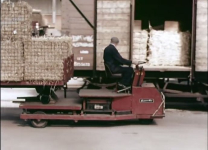 Conveyancer-Scott unknown British Railways Electric Elevating Platform Truck