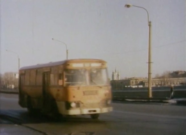 1978 LiAZ 677 M