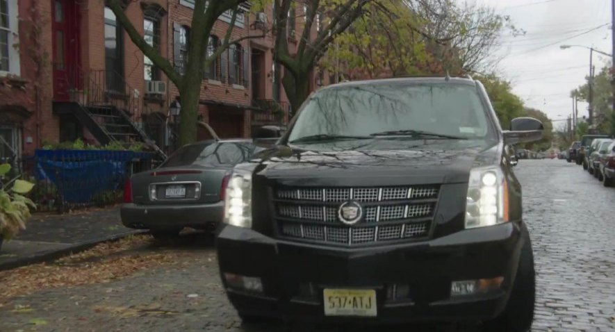 2012 Cadillac Escalade Premium [GMT926]