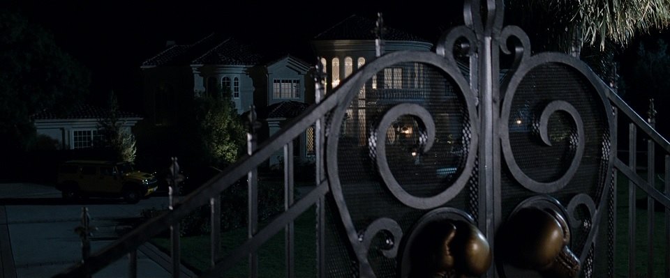 2003 Hummer H2 [GMT820]