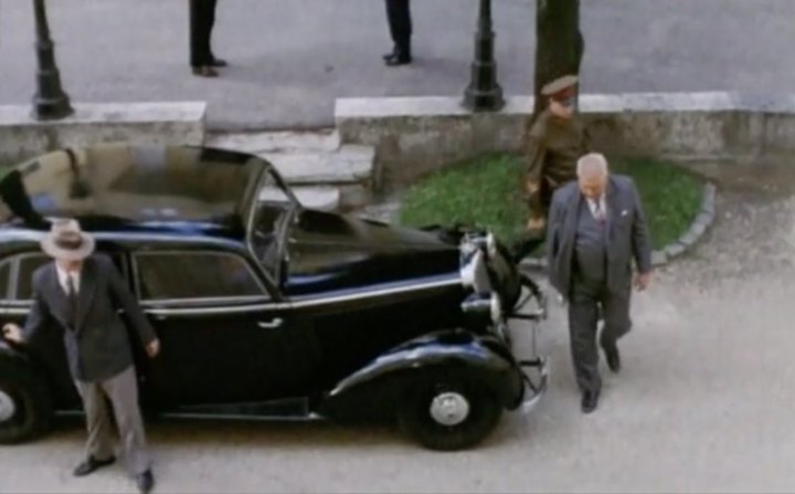 1938 Mercedes-Benz 230 4-Türen Limousine [W153]