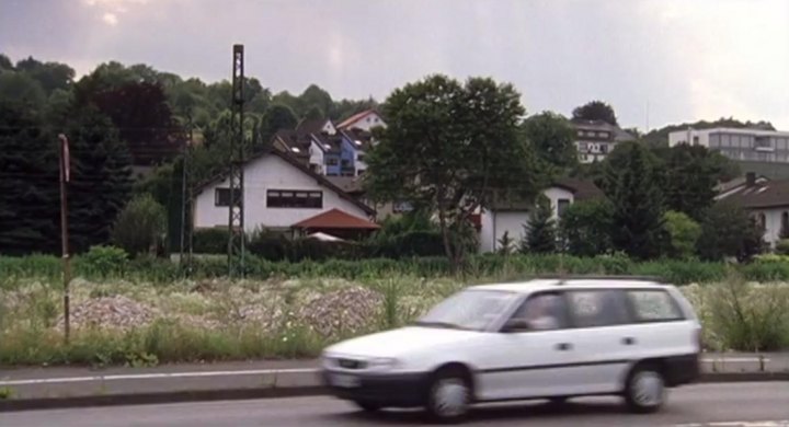 1995 Opel Astra [F] in "Die Sitte,