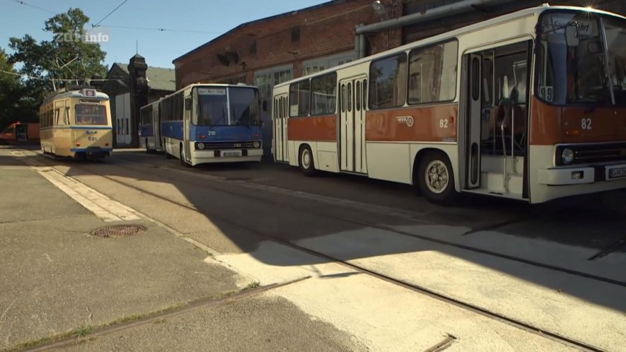 1974 Ikarus 260 [260.02]