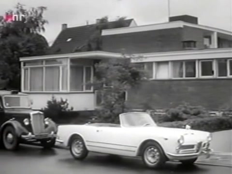 1958 Alfa Romeo 2000 Spider Touring [102.04]