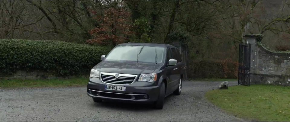 2012 Lancia Voyager [RT]