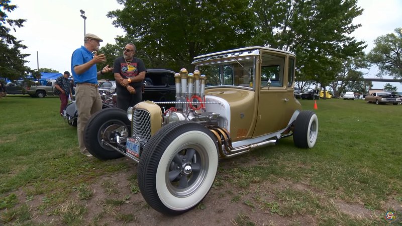 1926 Ford On 1932 Chevy frame