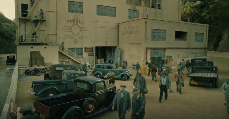 1934 Plymouth De Luxe