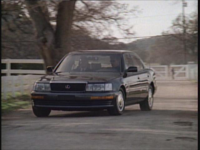 1990 Lexus LS 400 [UCF10]