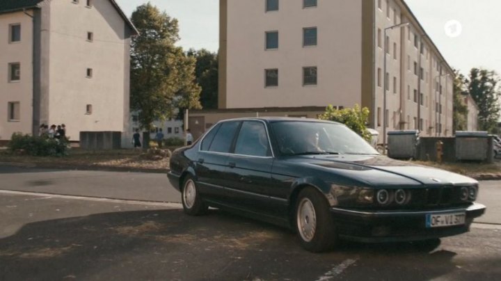 BMW 7 [E32]