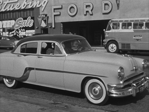 1954 Pontiac Chieftain De Luxe