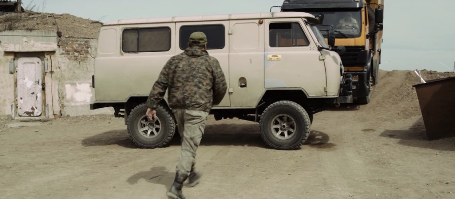 UAZ 3962
