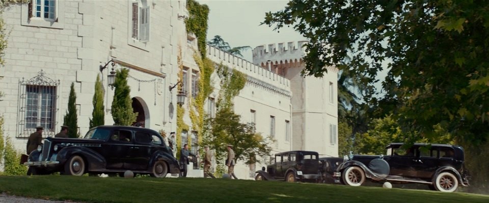 1940 Packard One-Twenty Touring Sedan [1801]