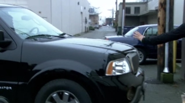 2003 Lincoln Navigator [U228]