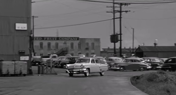 1950 Plymouth De Luxe Four-Door Sedan [P-20]