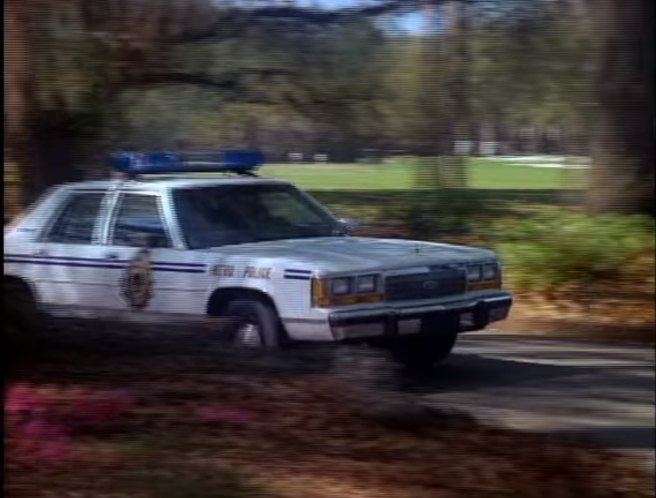1988 Ford LTD Crown Victoria