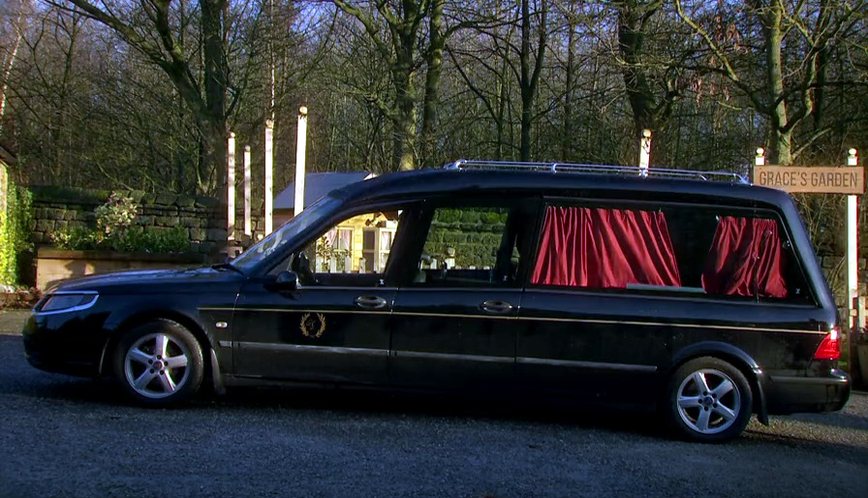 2003 SAAB 9-5 Hearse Coleman Milne Gen.1