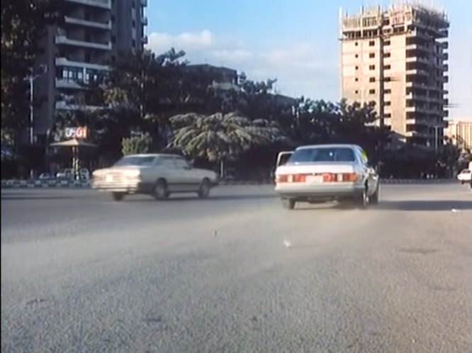 Mazda 929 [LA4]