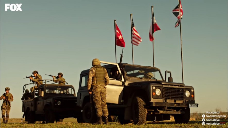 Land-Rover Defender