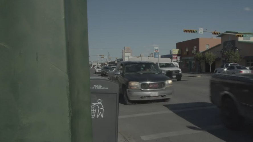 1999 GMC Sierra [GMT800]