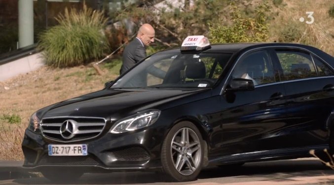 2016 Mercedes-Benz E 220 BlueTEC Classic AMG Line [W212]