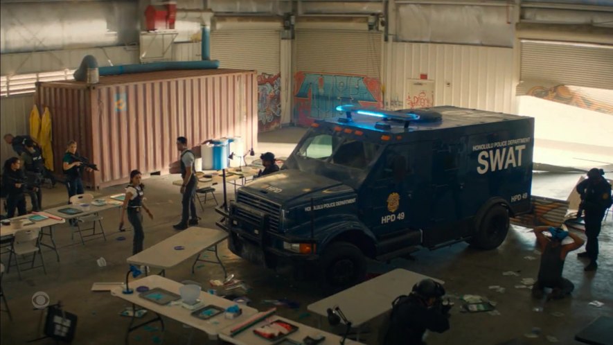 1990 International 4000-Series LP Armored Truck