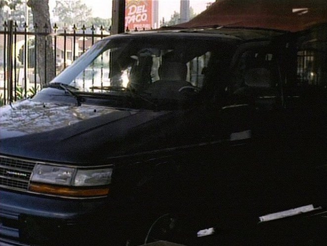 1994 Plymouth Grand Voyager