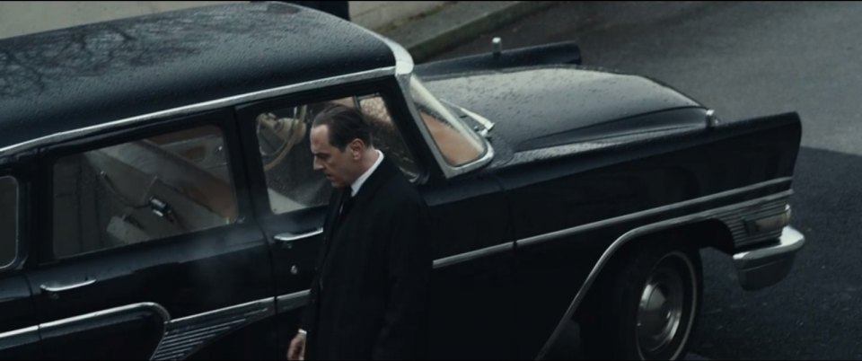 1959 GAZ M-13 Chaika