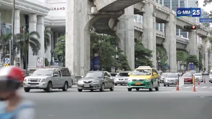 2011 Toyota Innova Taxi [AN40]