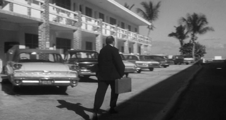 1959 Oldsmobile 98 4-door Sedan [3819]