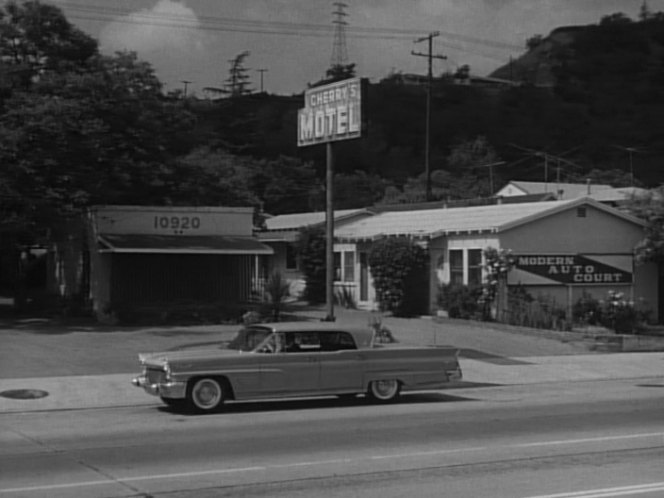 IMCDb 1960 Lincoln Continental Mark V Landau 75A In Cage Of imcdb-1960-lincoln-continental-mark-v-landau-75a-in-cage-of