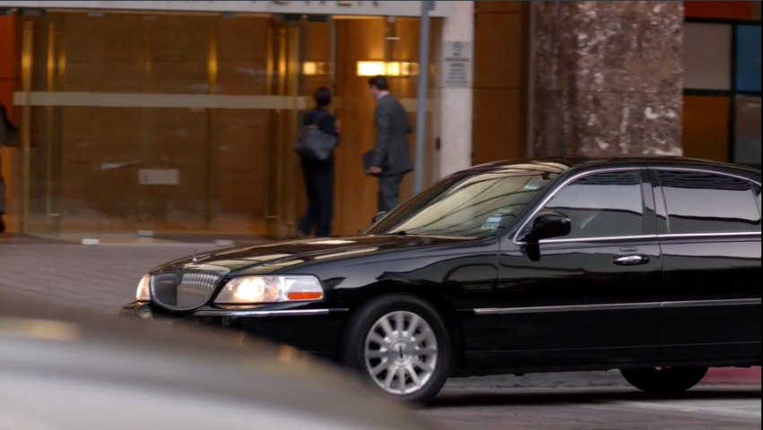 2005 Lincoln Town Car