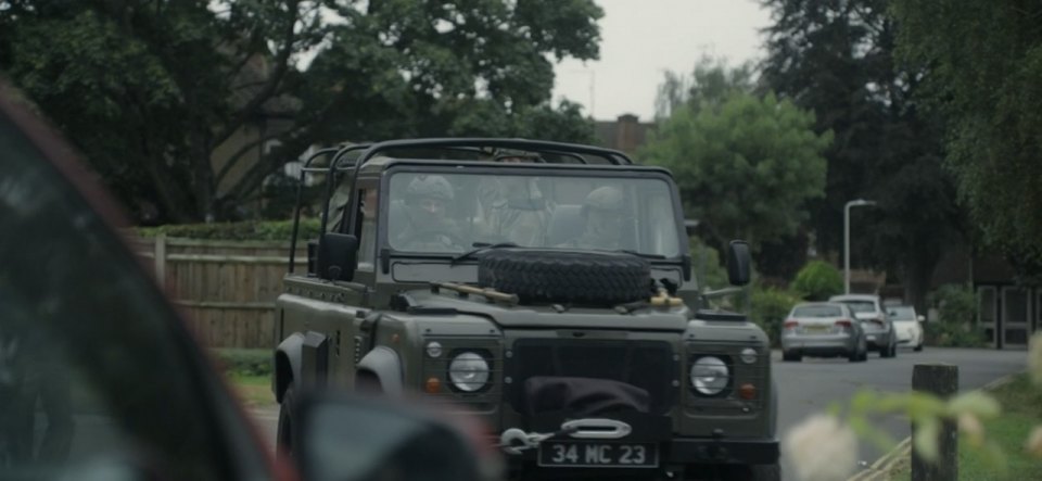 Land-Rover Defender 110