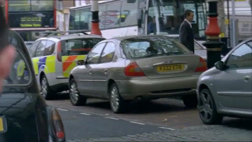 2000 Ford Mondeo 1.8i 16V Ghia X MkII [CDW162]