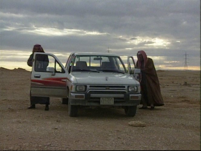 1992 Toyota Hilux Double Cab [N80]
