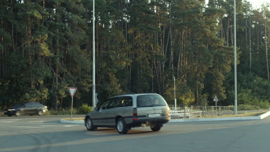 1996 Opel Omega Caravan [B]