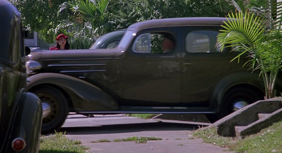 1936 Chevrolet Master De Luxe Sport Sedan [FA]