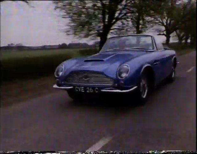 1965 Aston Martin DB6 Volante MkI