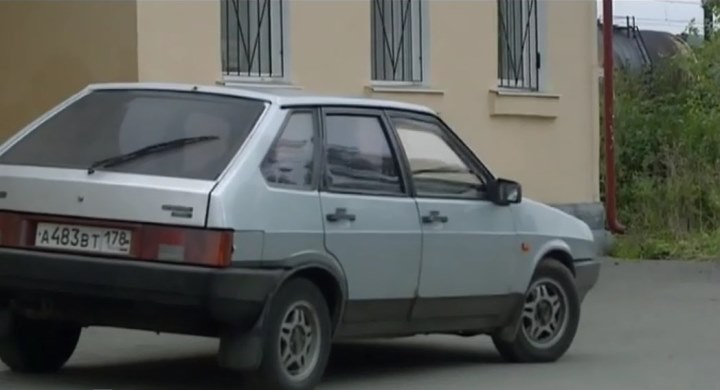 1998 VAZ 2109 Samara 1.5i [21093]