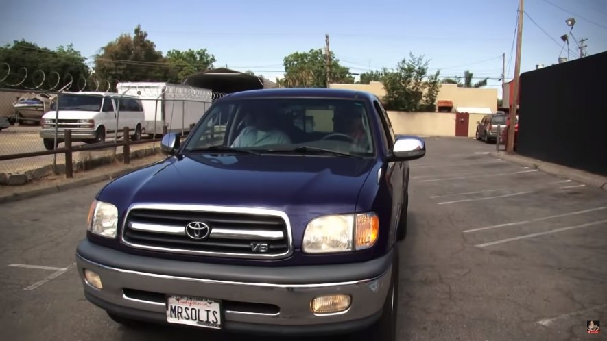2002 Toyota Tundra Access Cab SR5 [UCK30]