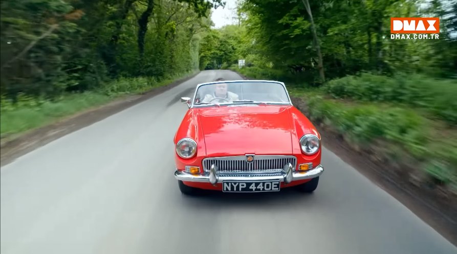 1967 MG B Roadster [ADO23]
