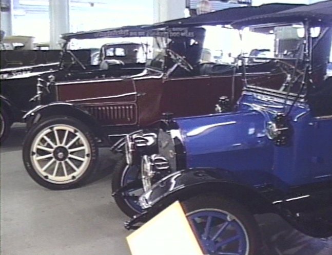 1916 Studebaker Series 17 Six Touring [ED]
