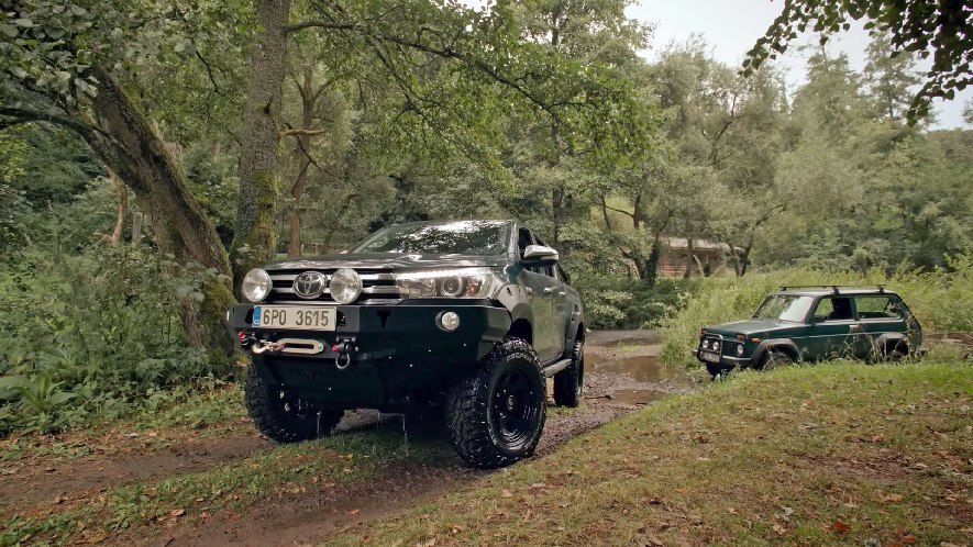 2016 Toyota Hilux 4WD Double Cab [AN120]