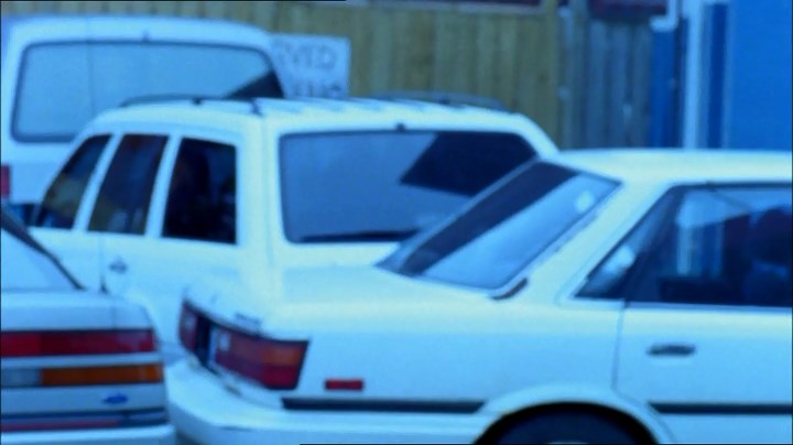 1989 Toyota Camry LE [V20]