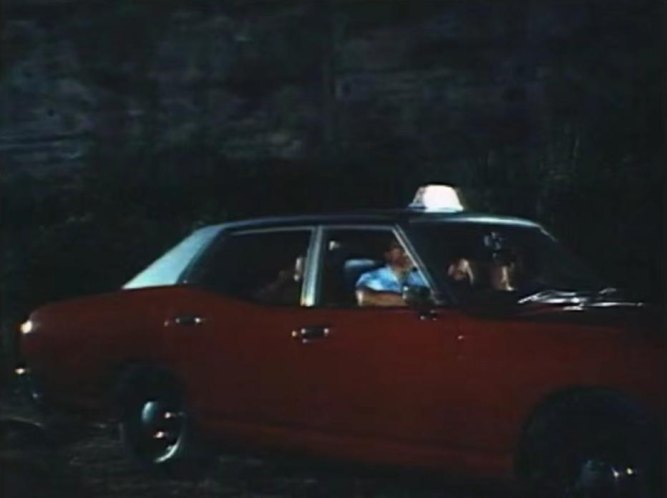 1976 Datsun 220C Diesel HK Taxi [Q330]